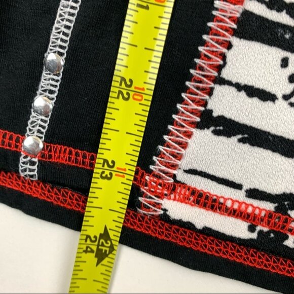 INSPIRED Style Black ¾ Sleeve Exposed Stitching - Picture 6 of 8